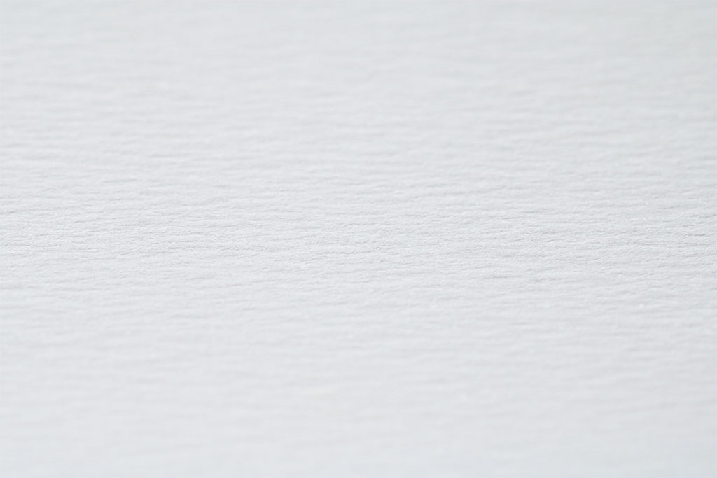 Makroaufnahme der feinen Atticus Papierstruktur